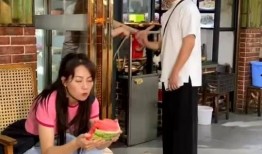 对不起吃瓜少女,揭秘校园里的“旁观者”现象