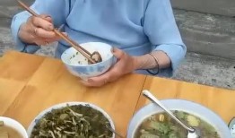 人生如戏吃瓜,揭秘戏里戏外的人生百态