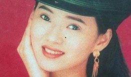 吃瓜男主角故事,吃瓜男主角的奇幻冒险之旅