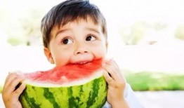 半夜吃瓜危害,健康隐患不容忽视