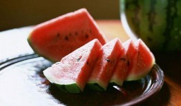 古诗词吃瓜,古诗词中的瓜味人生